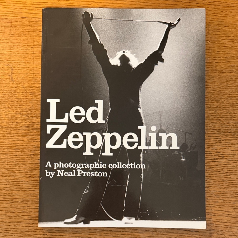 Led Zeppelin - A Photographic Collection